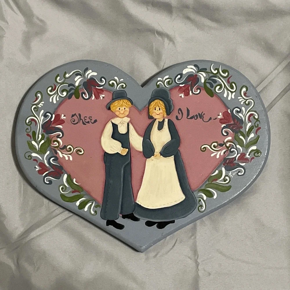 VTG Wooden Heart Shaped Hand‎ Painted Folk Art Wall Decor Cottage Farm